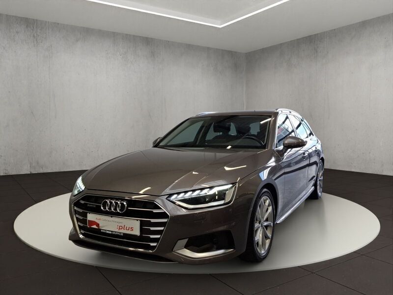 Gebraucht Audi A4 Advanced 265 PS (194 kW) 2022 Terragrau metallic Kombi
