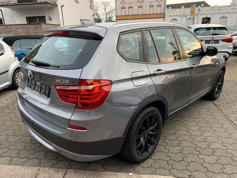 Gebraucht BMW X3 Sport Line 184 PS (135 kW) 2012 Grau SUV