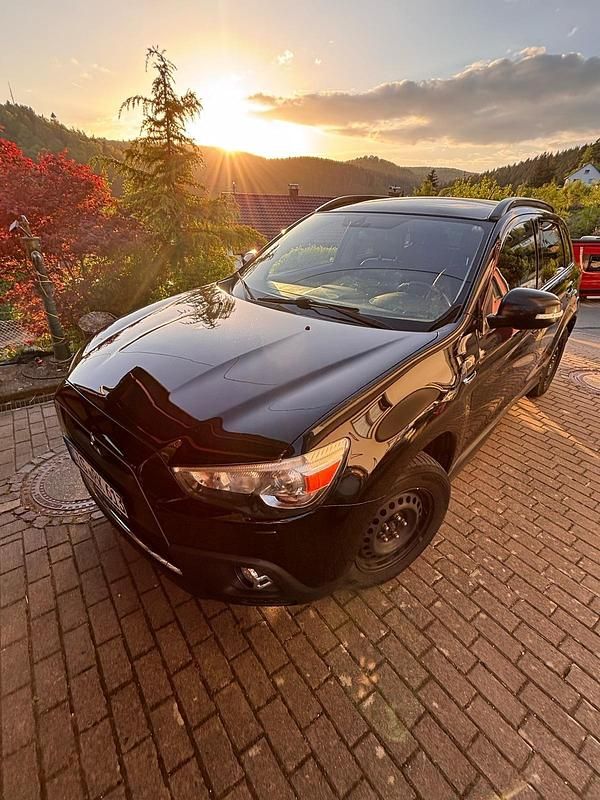 Schwarz Gebraucht 2012 Mitsubishi ASX Top SUV | 5.700 € (Guter Preis) - Bild 1/4