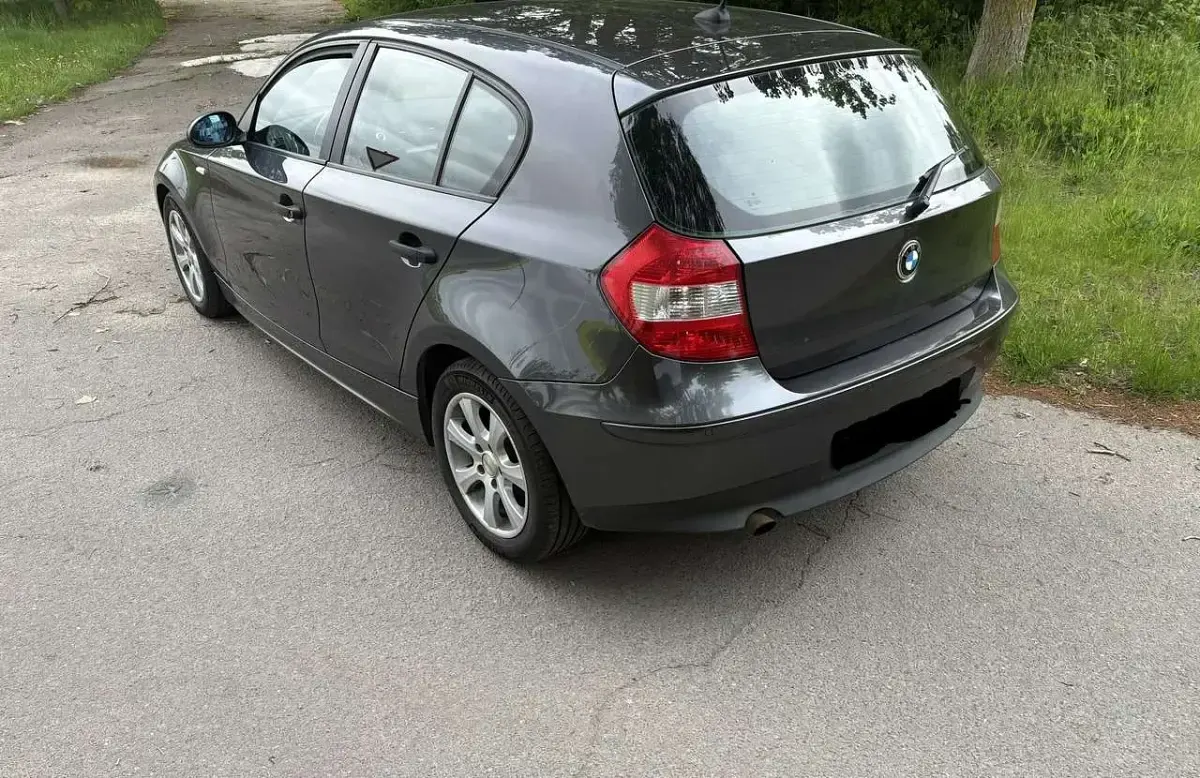 Gebraucht BMW 116 116 PS (85 kW) 2006 Grau Kleinwagen