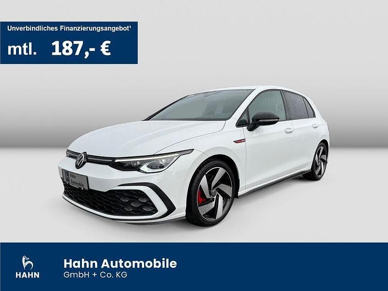 Weiß Gebraucht 2022 VW Golf VIII Style Limousine | 26.990 € (Guter Preis) - Bild 1/3