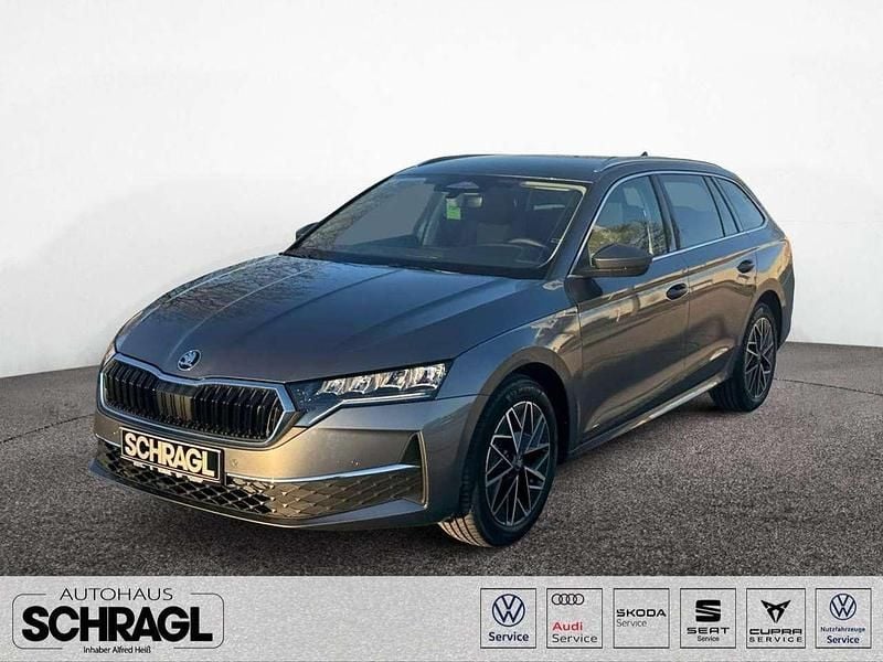 Graphitegrau metallic Neu 2025 Skoda Octavia Selection Kombi | 33.490 € (Guter Preis) - Bild 1/4