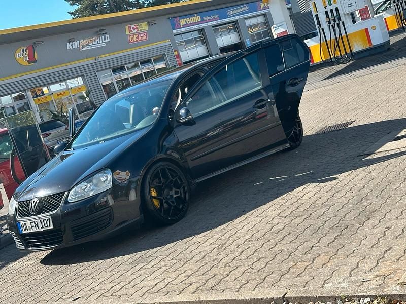 Schwarz Gebraucht 2006 VW Golf V Sport Kleinwagen | 4.800 € - Bild 1/4