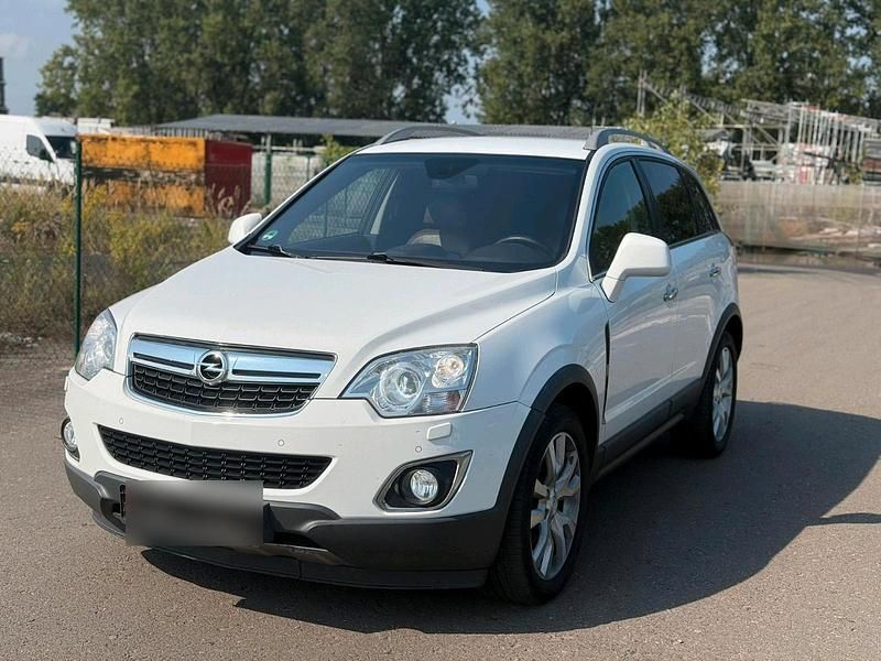 Weiß Gebraucht 2015 Opel Antara SUV | 4.200 € (Fairer Preis) - Bild 1/4