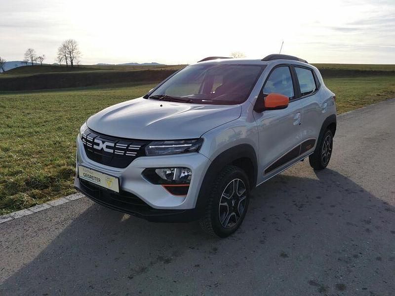 Grau Gebraucht 2023 Dacia Spring Kleinwagen | 13.990 € - Bild 1/4