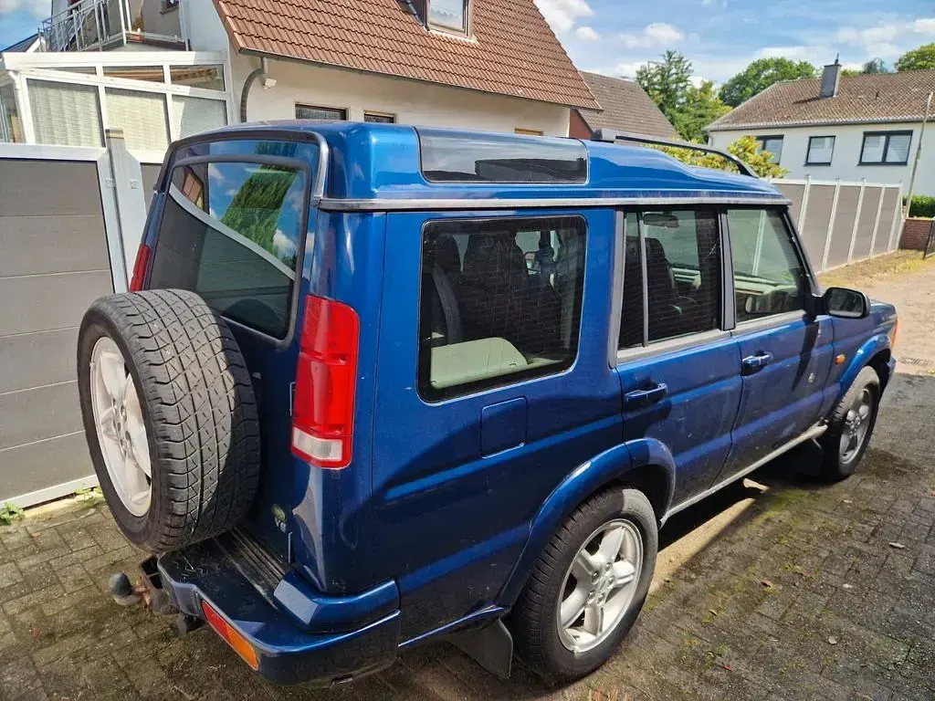 Gebraucht Land Rover Discovery 2 185 PS (136 kW) 1999 Blau SUV