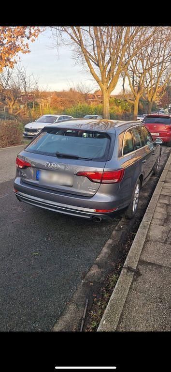 Gebraucht Audi A4 Sport 190 PS (139 kW) 2017 Grau Kombi