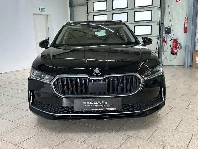 Gebraucht Skoda Superb Selection 150 PS (110 kW) 2024 Schwarz Kombi
