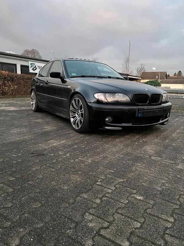 Gebraucht BMW 320 170 PS (125 kW) 2003 Schwarz Limousine
