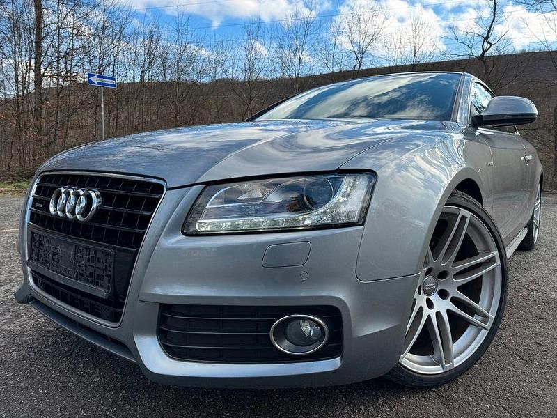 Grau Gebraucht 2010 Audi A5 S-Line Coupé | 12.480 € (Fairer Preis) - Bild 1/4