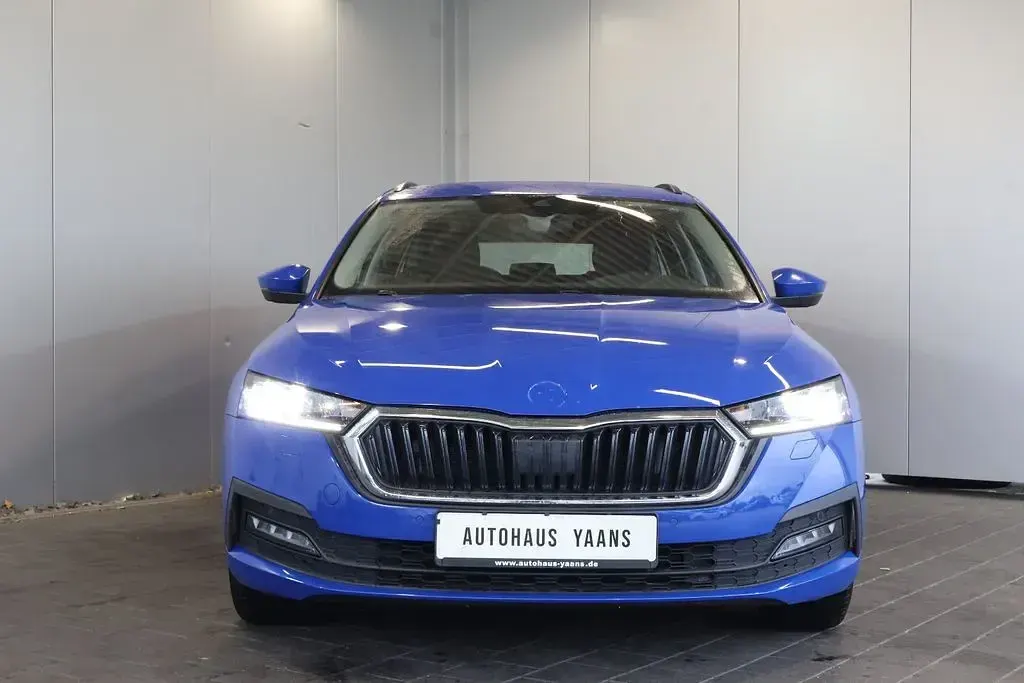 Gebraucht Skoda Octavia 116 PS (85 kW) 2021 Blau Limousine