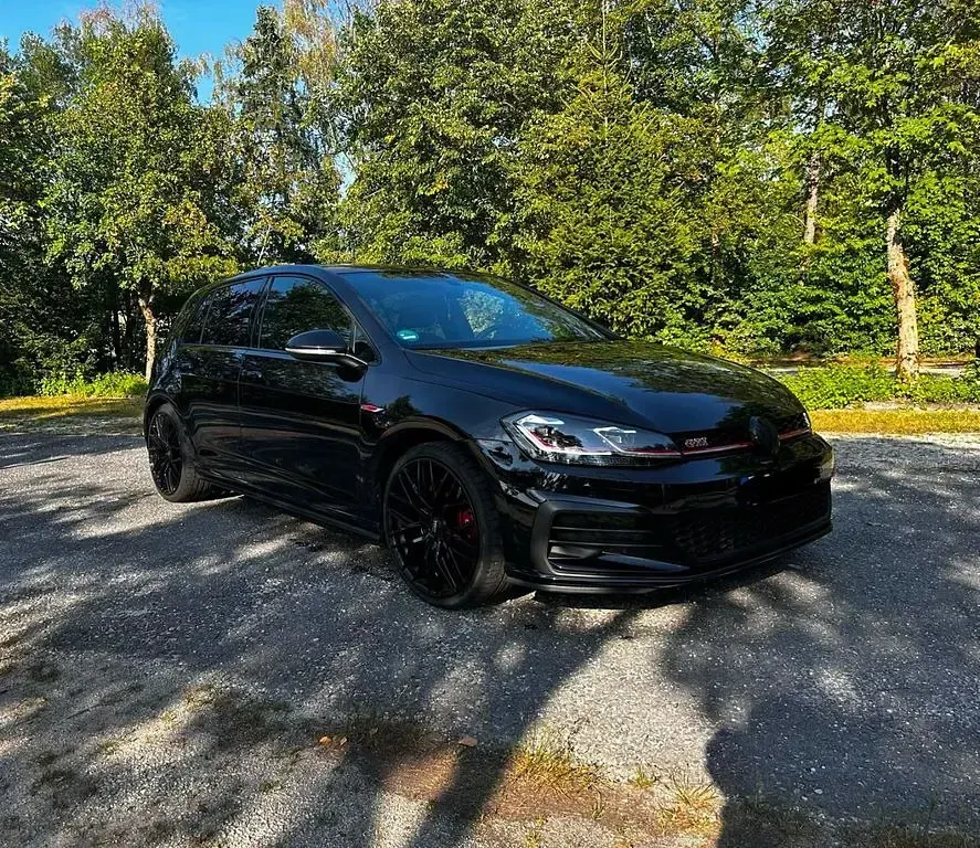 Gebraucht VW Golf VII GTI 245 PS (180 kW) 2019 Schwarz Limousine