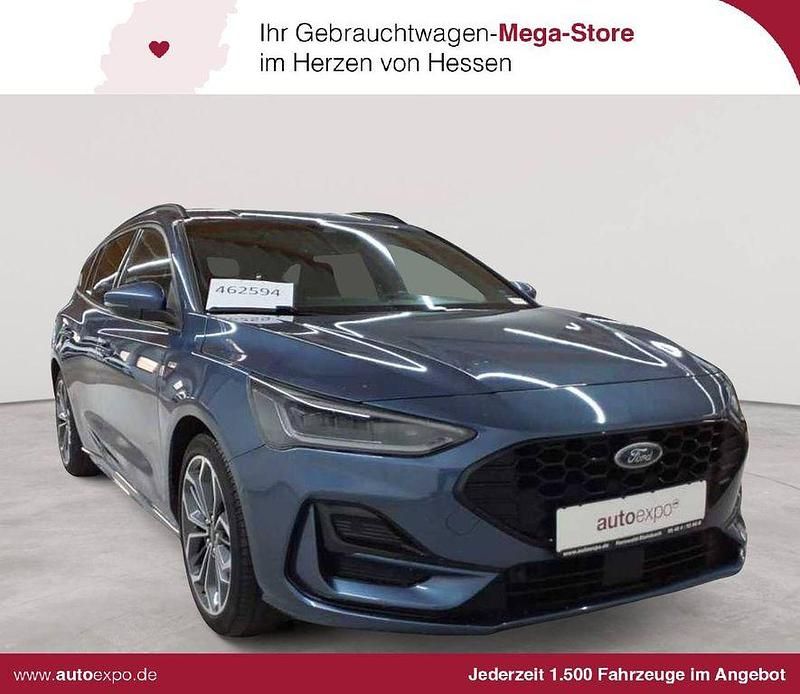 Blau Gebraucht 2022 Ford Focus Limousine | 18.989 € (Fairer Preis) - Bild 1/4
