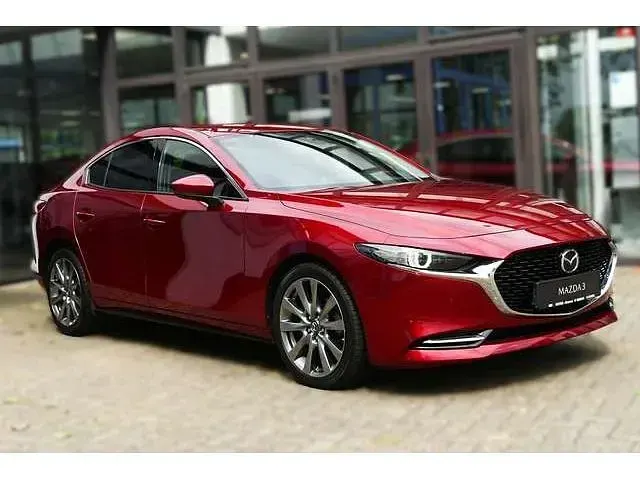 Używany Mazda 3 Selection 186 KM (136 kW) 2023 Czerwony Sedan/Limuzyna
