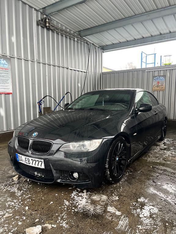 Schwarz Gebraucht 2010 BMW 330 Cabriolet M Sport Cabrio | 9.000 € (Fairer Preis) - Bild 1/4