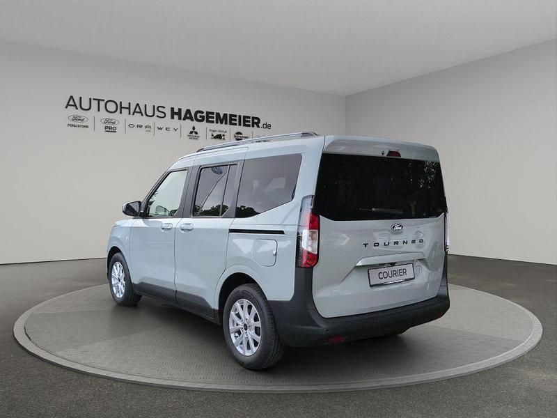 Neu Ford Tourneo Courier Titanium 125 PS (91 kW) 2025 Cactus grey Van / Kleinbus