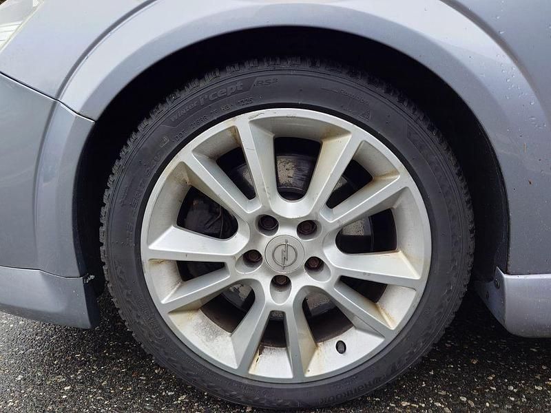 Gebraucht Opel Astra GTC OPC 241 PS (177 kW) 2008 Grau Limousine