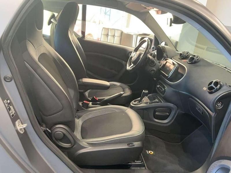 Gebraucht Smart ForTwo Coupé Brabus 109 PS (80 kW) 2017 Mountain grey magno Kleinwagen