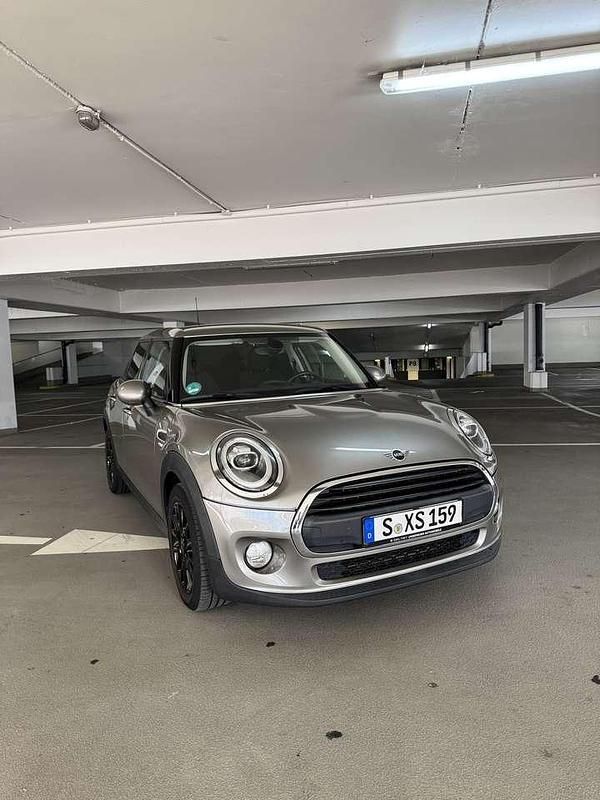 Grau Gebraucht 2019 Mini ONE Kleinwagen | 16.000 € (Etwas zu teuer) - Bild 1/4