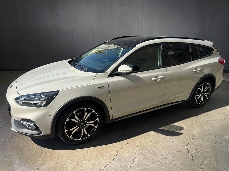 Gebraucht Ford Focus Active 182 PS (133 kW) 2019 Silber Limousine