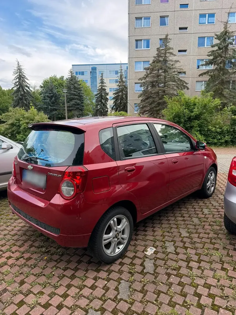 Gebraucht Chevrolet Aveo 101 PS (74 kW) 2009 Rot Kleinwagen