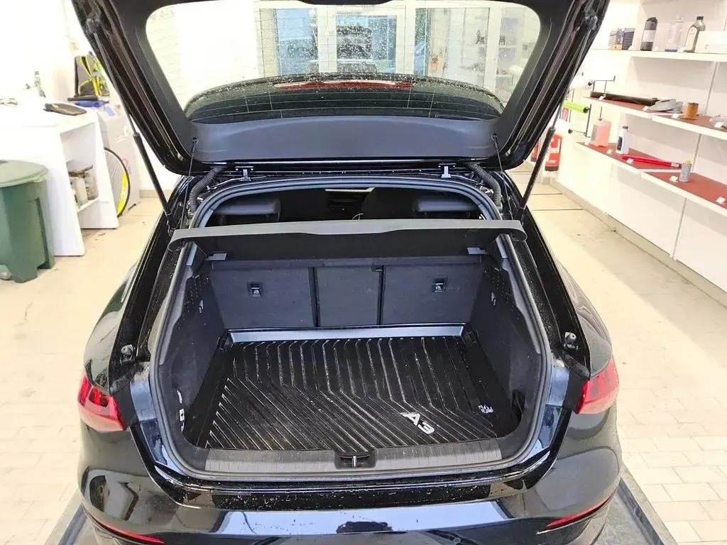 Gebraucht Audi A3 Sport 204 PS (150 kW) 2022 Schwarz Limousine