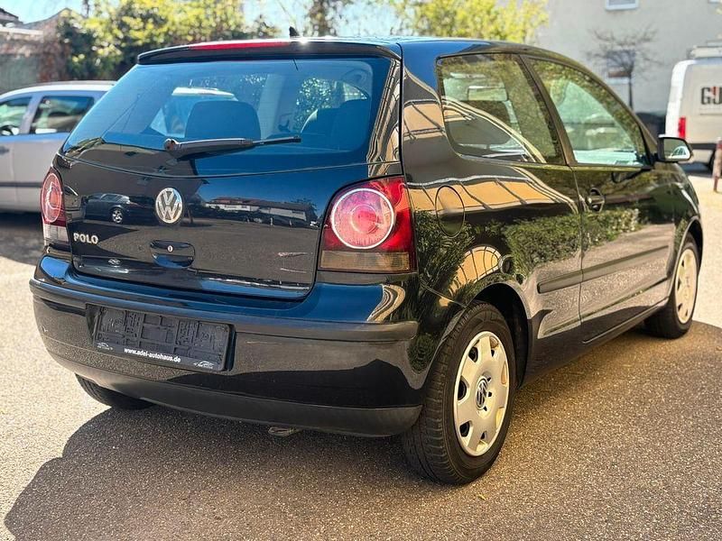 Gebraucht VW Polo 54 PS (39 kW) 2005 Schwarz Kleinwagen
