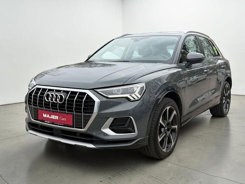 Gebraucht Audi Q3 Basis 150 PS (110 kW) 2019 Grau SUV