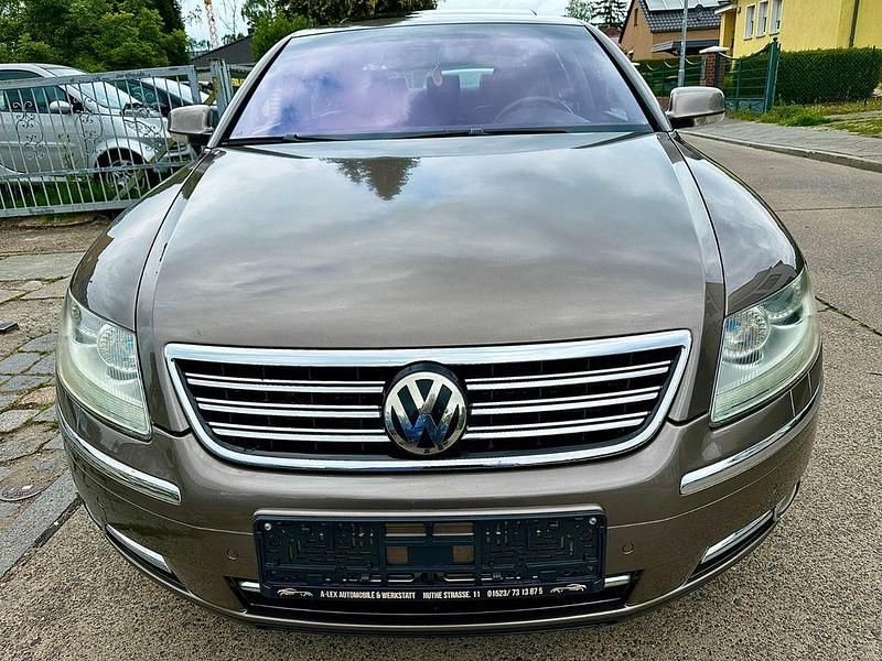 Gebraucht VW Phaeton 239 PS (175 kW) 2009 Grau Limousine