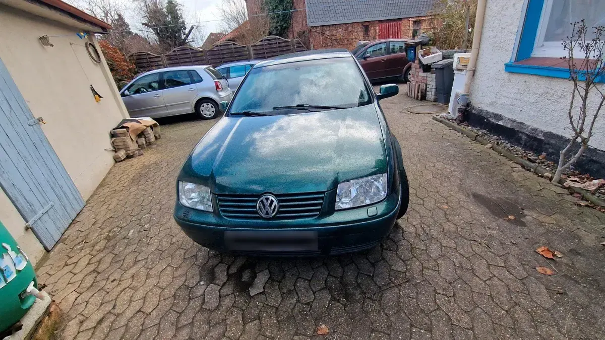 Gebraucht VW Bora 90 PS (66 kW) 1999 Grün Limousine