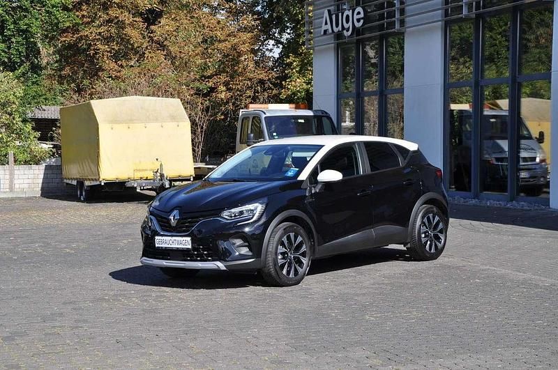 Gebraucht Renault Captur Evolution 91 PS (66 kW) 2023 Schwarz + weiss SUV