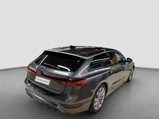 Używany Audi A6 e-tron S-Line 314 kW (428 KM) 2025 Szary Kombi
