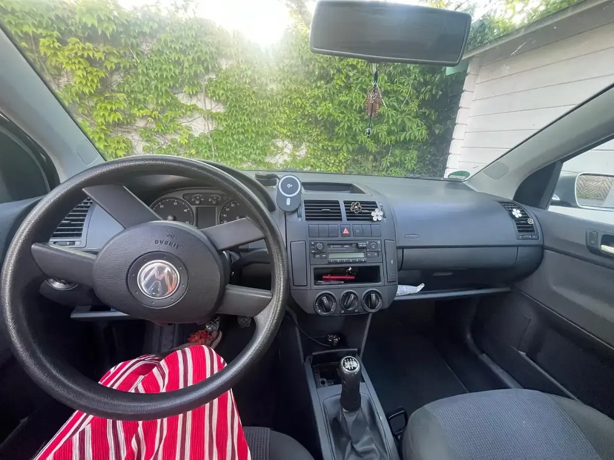 Gebraucht VW Polo 75 PS (55 kW) 2005 Silber Kleinwagen