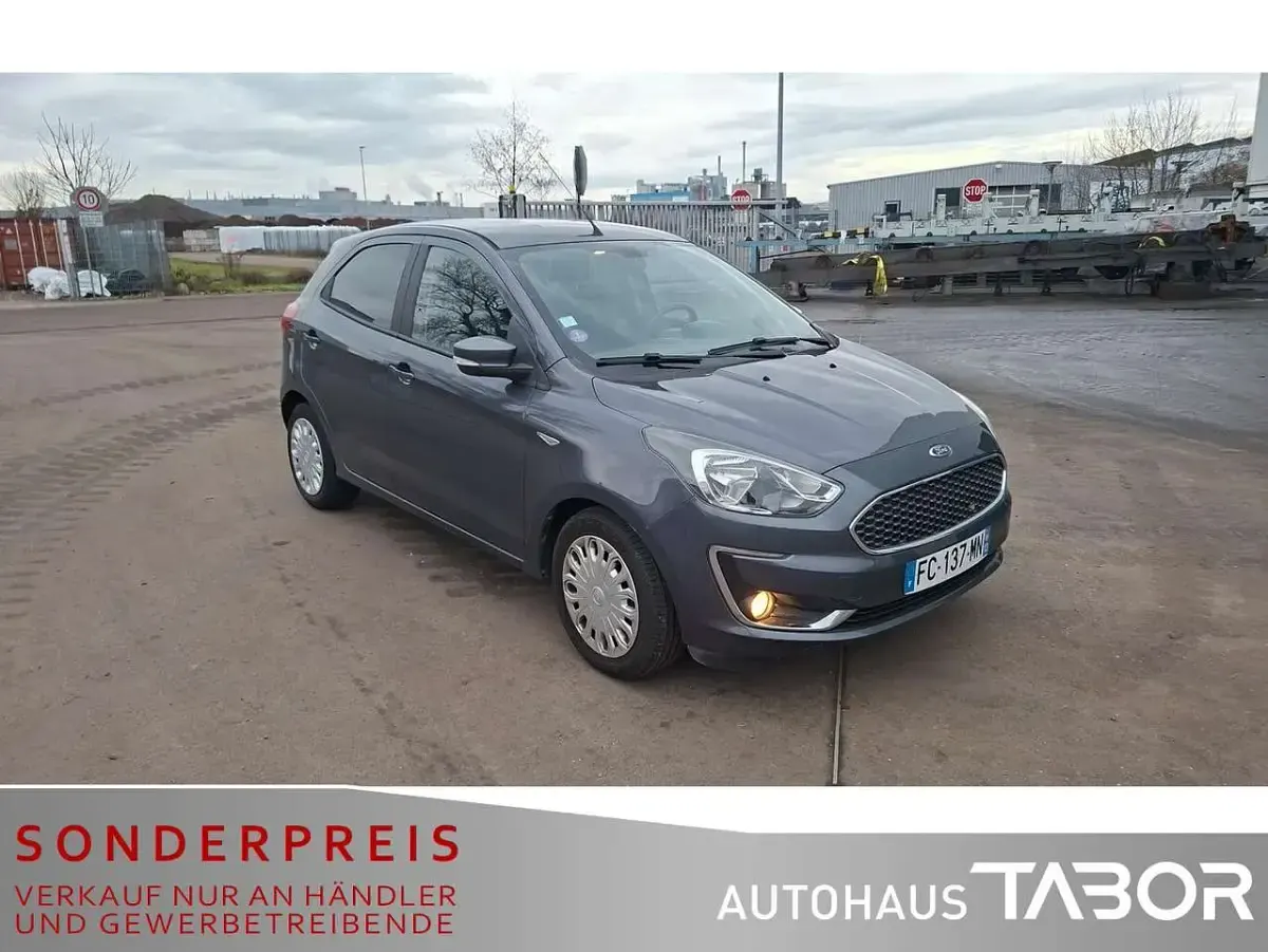 Gebraucht Ford Ka Cool & Connect 86 PS (63 kW) 2018 Smokegrau metallic Kleinwagen