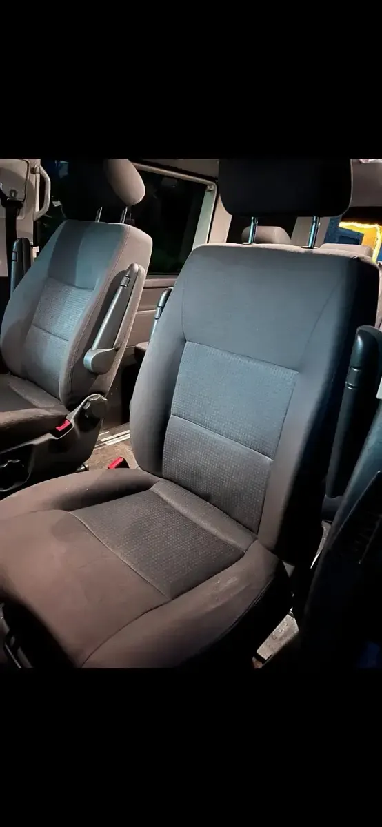 Gebraucht VW T5 131 PS (96 kW) 2004 Schwarz Van