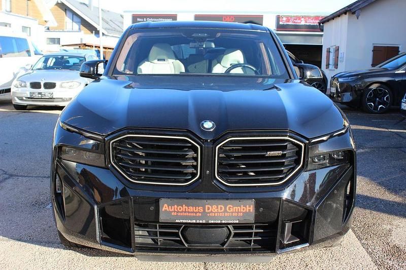 Gebraucht BMW XM Performance 653 PS (480 kW) 2024 Schwarz SUV