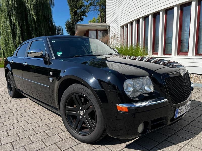 Schwarz Gebraucht 2008 Chrysler 300C Limousine | 6.300 € (Fairer Preis) - Bild 1/4