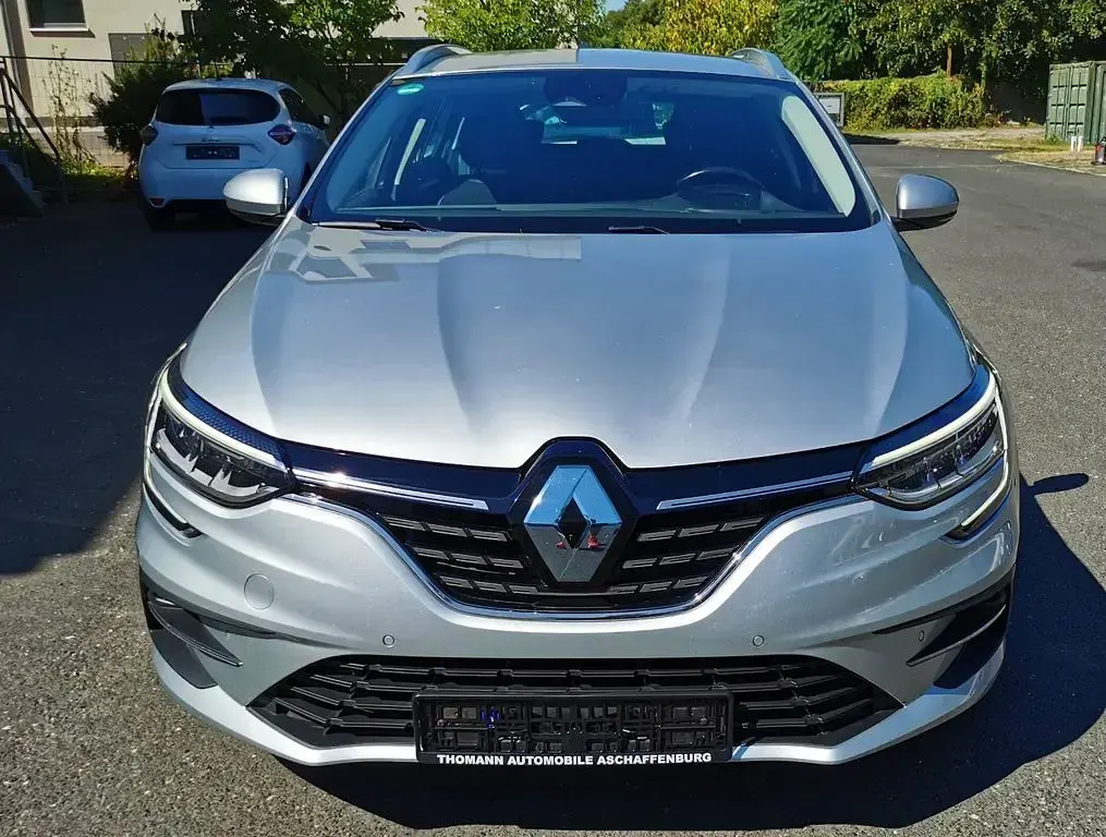 Gebraucht Renault Mégane IV Techno 116 PS (85 kW) 2023 Silber Limousine