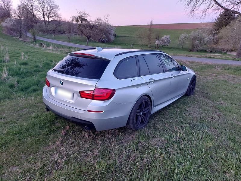 Gebraucht BMW 535 M Sport 313 PS (230 kW) 2011 Silber Kombi