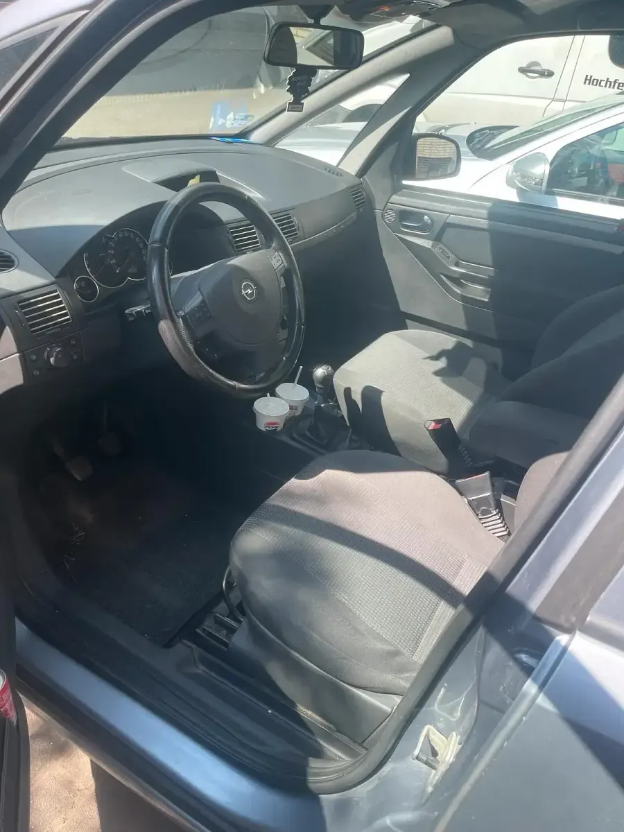 Gebraucht Opel Meriva 90 PS (66 kW) 2008 Grau Van / Kleinbus