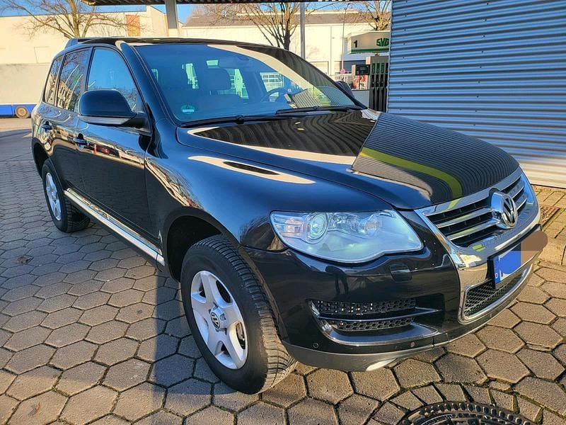 Schwarz Gebraucht 2008 VW Touareg SUV | 4.900 € (Superpreis) - Bild 1/4