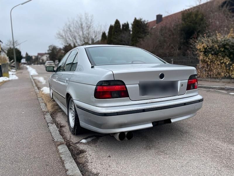 Gebraucht BMW 520 150 PS (110 kW) 1999 Grau Limousine