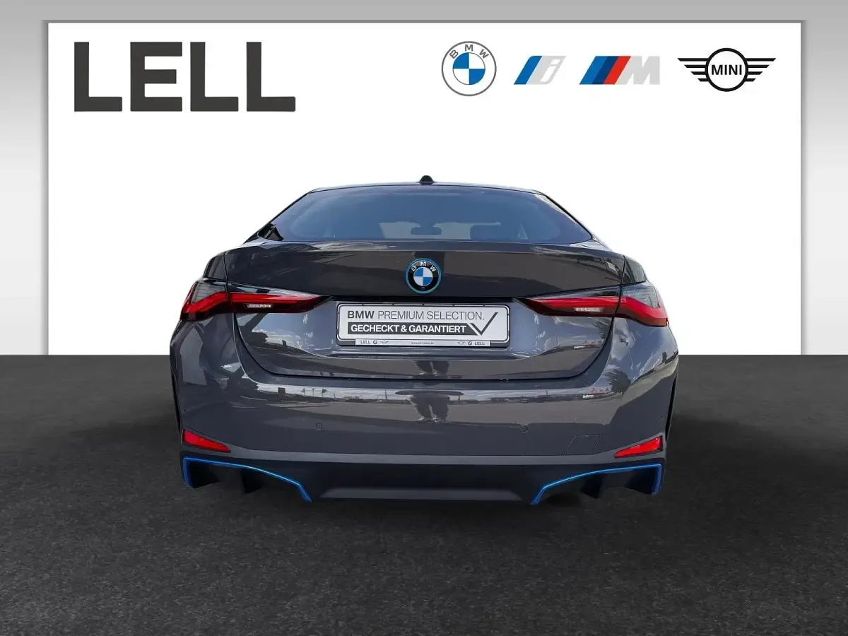 Gebraucht BMW i4 Sport Line 250 kW (340 PS) 2023 Grau Limousine