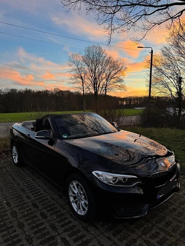 Gebraucht BMW 218 136 PS (100 kW) 2016 Schwarz Cabrio