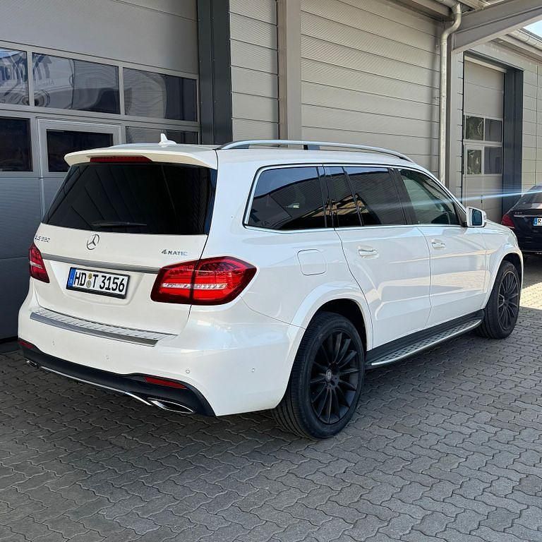 Gebraucht Mercedes GLS500 496 PS (364 kW) 2016 Weiß SUV