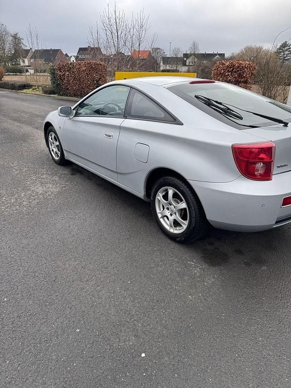 Gebraucht Toyota Celica 143 PS (105 kW) 2003 Silber Coupé