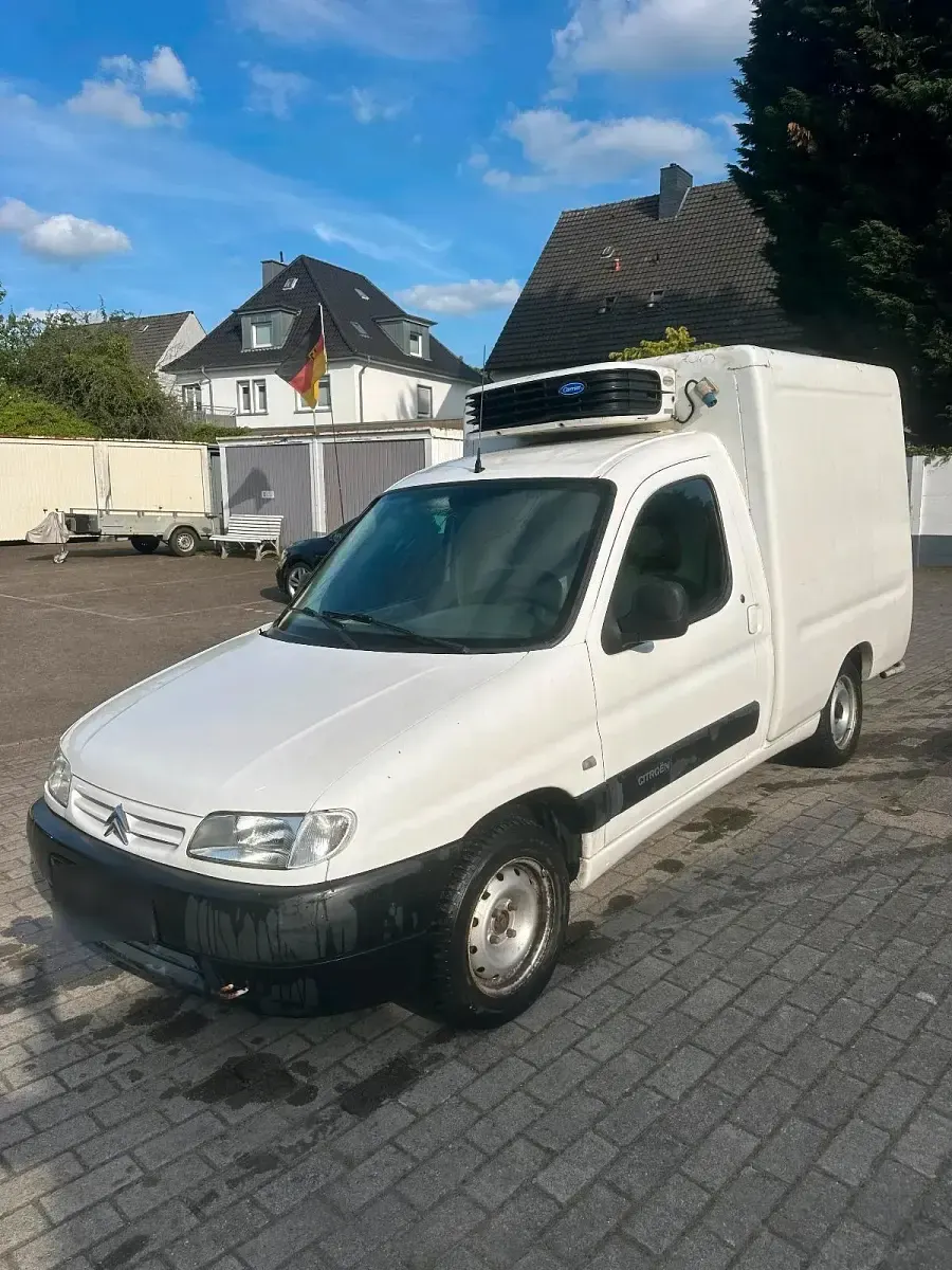 Gebraucht Citroën Berlingo 70 PS (51 kW) 2002 Weiß Van / Kleinbus