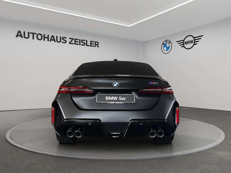 Nowe BMW M5 Performance 727 KM (534 kW) 2026 Czarny Sedan/Limuzyna