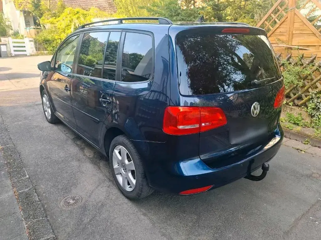 Gebraucht VW Touran 2012 Blau Van / Kleinbus
