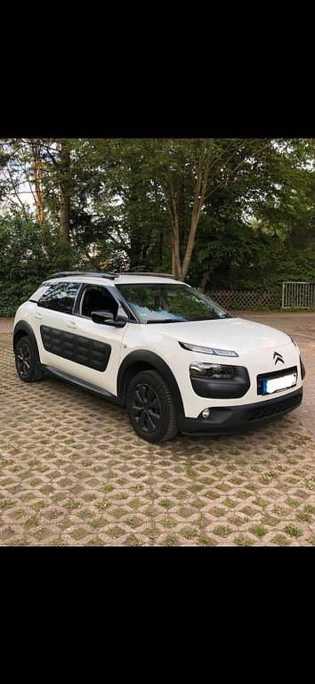 Gebraucht Citroën C4 Shine Edition 110 PS (80 kW) 2015 Weiß Limousine